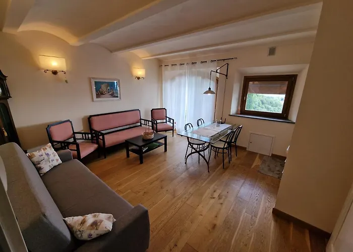 Flat I